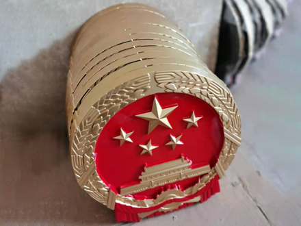 国徽的尺寸和比例有何规定